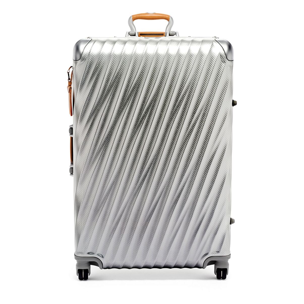 TUMI_19 Degree Aluminum_Koffer für längere Reisen_Texture Silver_EUR 1525 (1)